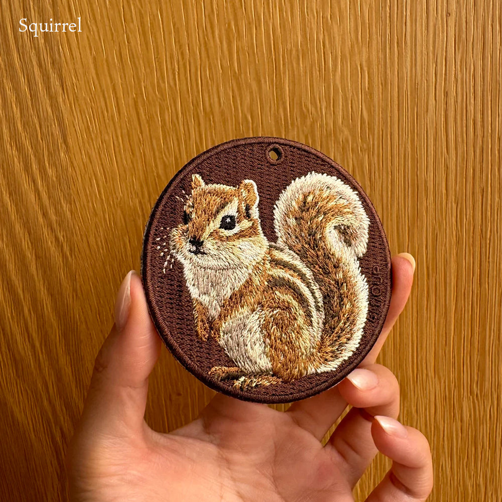 EMJOUR エンジュール 刺繍 キーホルダー チャーム 台湾 サル ワオキツネザル キツネザル プレーリードッグ チンチラネズミ リス プレゼント ギフト 贈り物 車 自転車 カギ 鍵 サファリ サバンナ 動物園 母の日