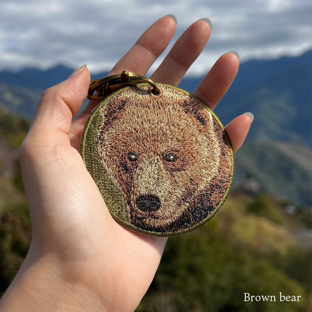 キーホルダー 動物 刺繍 ワッペン アニマル チャーム ゴリラ シマウマ パンダ クマ グッズ プレゼント ギフト 贈り物 新築祝い EMJOUR エンジュール 台湾 車 自転車 カギ 鍵 おしゃれ