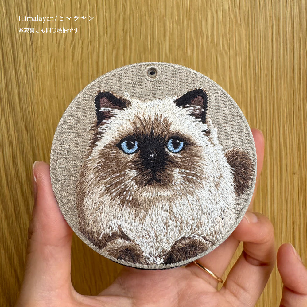 キーホルダー 猫 刺繍 ワッペン ネコ ネコ柄 アニマル チャーム ペット 動物   茶トラ ブリティッシュショートヘア ブリショー ソマリ ヒマラヤン グッズ プレゼント ギフト 贈り物 新築祝い EMJOUR エンジュール 台湾 Taiwan cat neko 車 自転車 カギ 鍵 おしゃれ