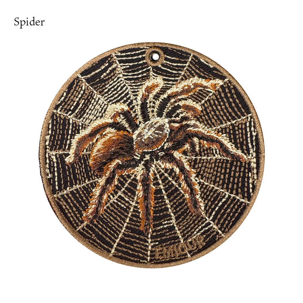 EMJOUR エンジュール 刺繍 キーホルダー チャーム 台湾 刺繍 昆虫 虫 蜘蛛 クモ クワガタ クワガタムシ プレゼント ギフト 贈り物 車 自転車 カギ 鍵 母の日