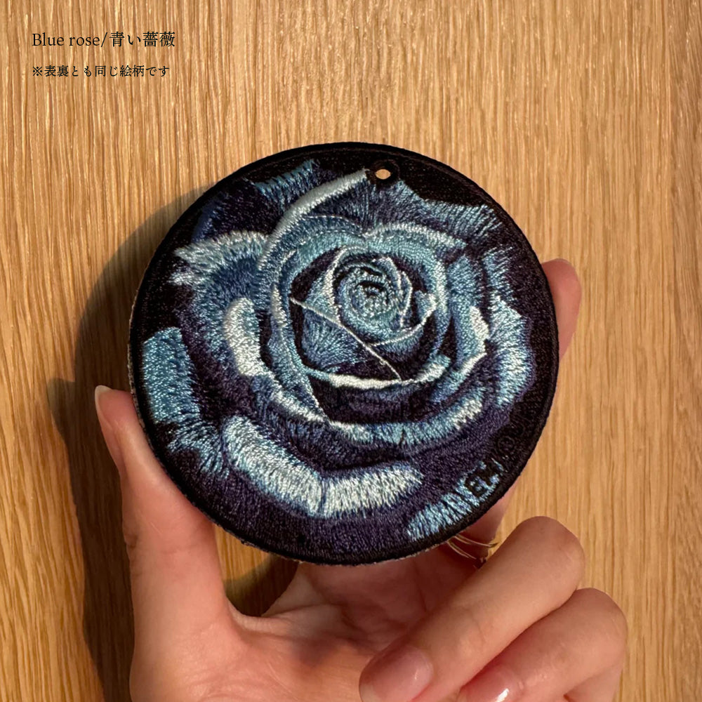 キーホルダー 植物 刺繍 ワッペン チャーム 物 サボテン バラ モンステラ 芍薬 シャクヤク ガーベラ デイジー グッズ プレゼント EMJOUR エンジュール