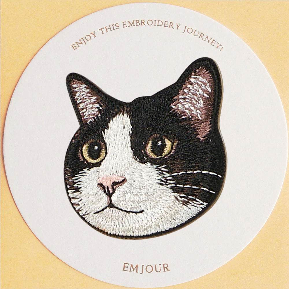 ワッペン 刺繍ワッペン アイロンワッペン 猫 刺繍 ネコ 茶トラ 茶虎 ハチワレ はちわれ 三毛猫 キジ白 キジシロ トラネコ 虎猫 動物 ペット グッズ プレゼント ギフト 贈り物 誕生日 EMJOUR エンジュール 母の日 台湾 ハンドメイド 手芸 アップリケ ステッカー