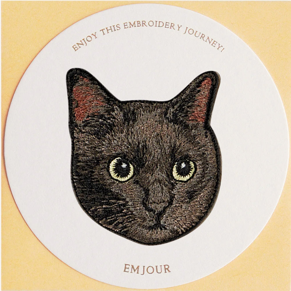 ワッペン 刺繍ワッペン アイロンワッペン 猫 刺繍 ネコ 黒猫 白猫 ロシアンブルー ブリティッシュショートヘア ブリショー シャム ガーフィールド 動物 ペット グッズ プレゼント ギフト 贈り物 誕生日 EMJOUR エンジュール 母の日 台湾 ハンドメイド 手芸 アップリケ ステッカー