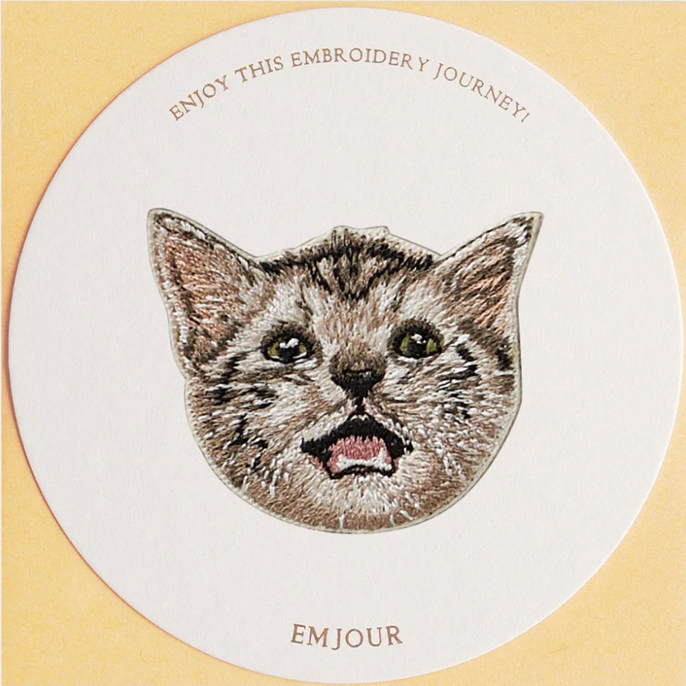ワッペン 刺繍ワッペン アイロンワッペン 猫 刺繍 ネコ アメリカンショートヘア アメショー ブリティッシュショートヘア ブリショー スコティッシュフォールド ラグドール ペット グッズ EMJOUR エンジュール 台湾 ハンドメイド 手芸 アップリケ ステッカー
