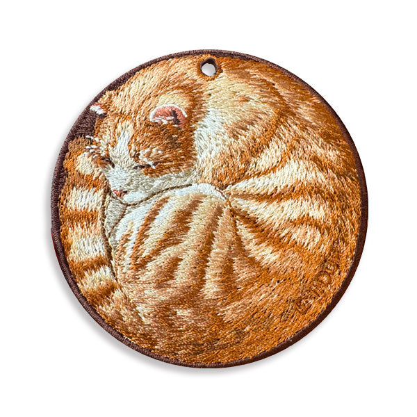 お昼寝ねこ