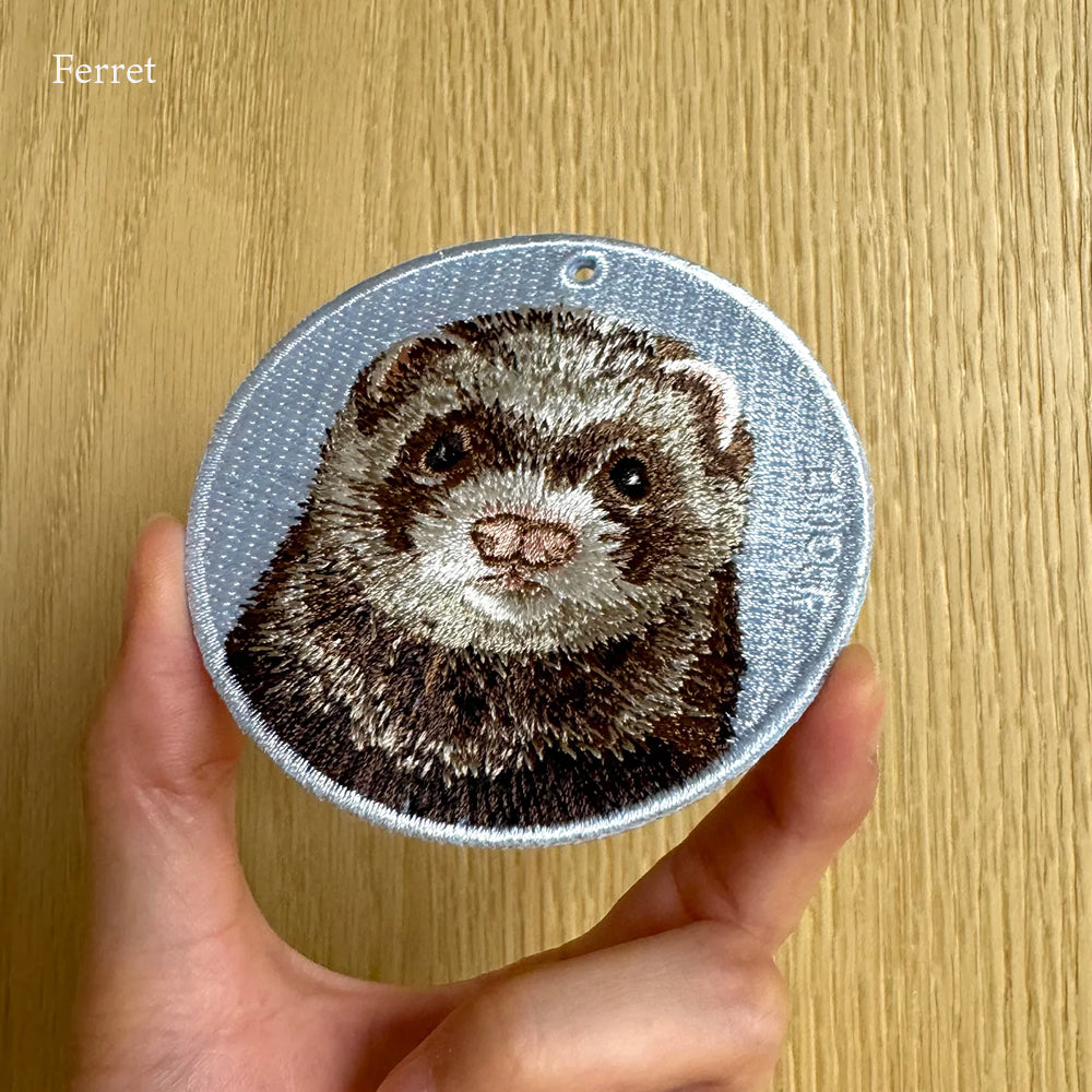 キーホルダー 刺繍 動物 アニマル チャーム 刺繍キーホルダー フェレット きりん キリン カピバラ ミーアキャット やもり ヤモリ キーリング プレゼント 入学祝い 新築祝い かわいい ギフト 贈り物 EMJOUR エンジュール 台湾 車 自転車 カギ 鍵 ペット 動物園