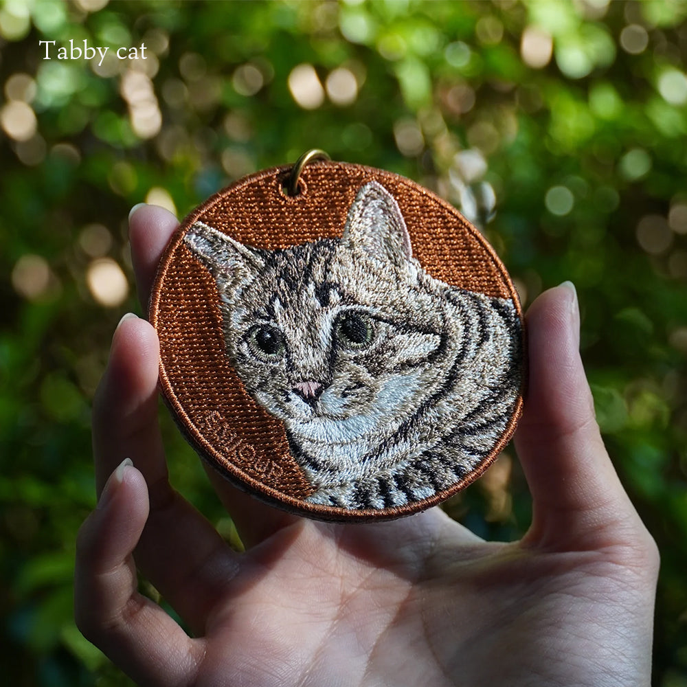 キーホルダー 猫 刺繍 ワッペン ネコ ネコ柄 アニマル チャーム ペット 動物 ガーフィールド 黒猫 くろねこ ハチワレ タキシードキャットトラ猫  イエネコ グッズ プレゼント ギフト 贈り物 新築祝い EMJOUR エンジュール 台湾 Taiwan cat neko 車 自転車 カギ 鍵