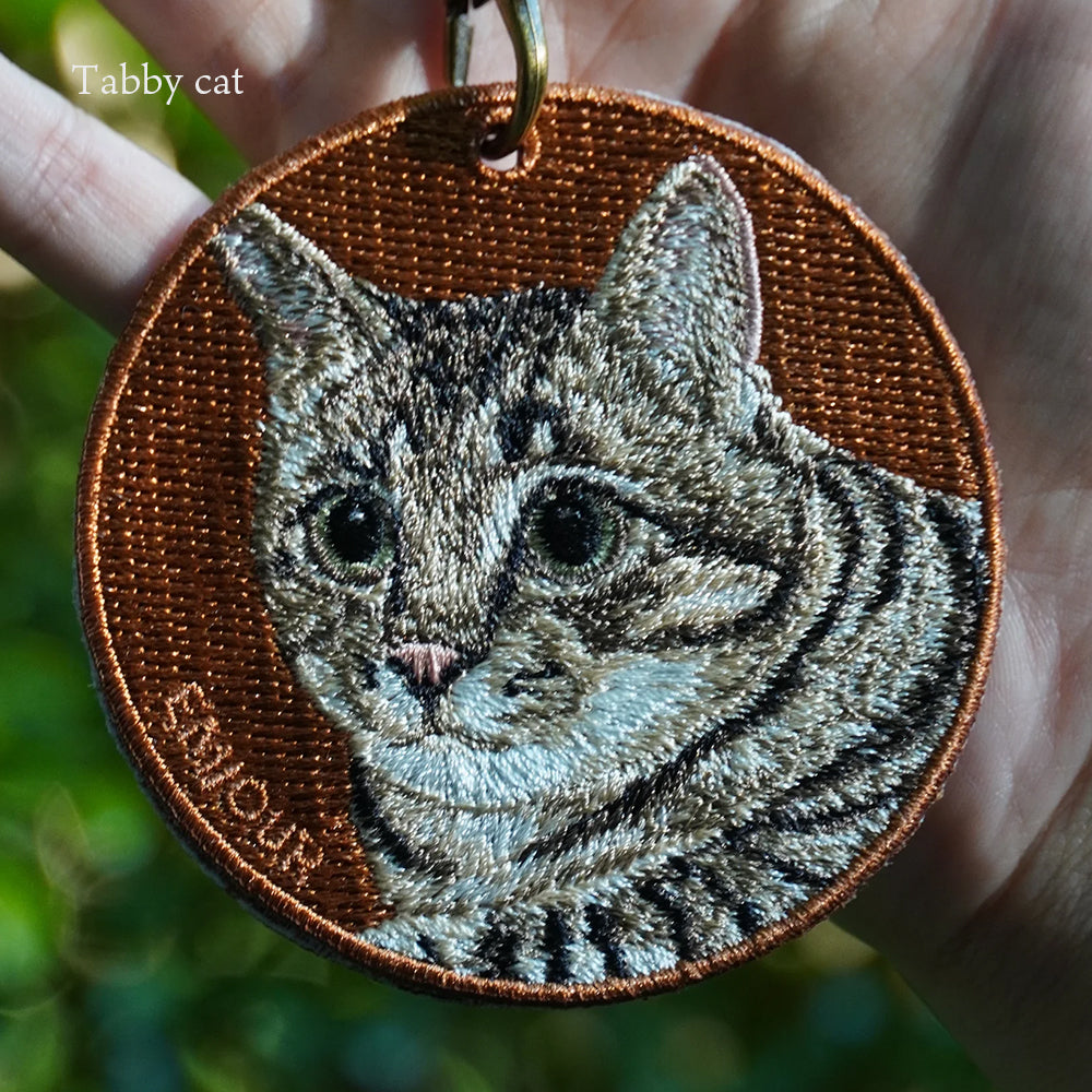 キーホルダー 猫 刺繍 ワッペン ネコ ネコ柄 アニマル チャーム ペット 動物 ガーフィールド 黒猫 くろねこ ハチワレ タキシードキャットトラ猫  イエネコ グッズ プレゼント ギフト 贈り物 新築祝い EMJOUR エンジュール 台湾 Taiwan cat neko 車 自転車 カギ 鍵