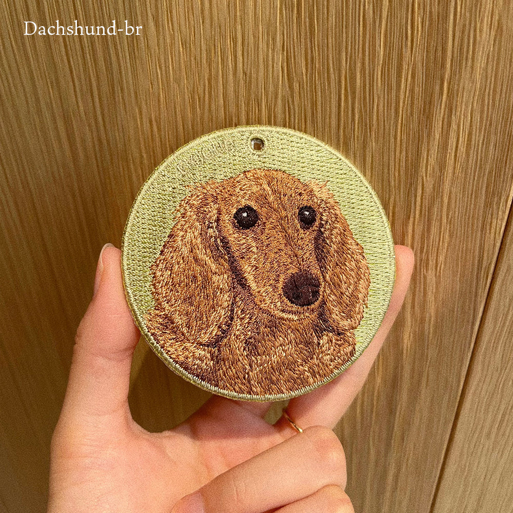 キーホルダー 犬 刺繍 ワッペン イヌ 犬柄 アニマル チャーム ダックスフンド ダックス キャバリア 動物 ペット グッズ プレゼント ギフト  贈り物 EMJOUR エンジュール 台湾 dog Taiwan 車 自転車 カギ 鍵 おしゃれ ペットロス