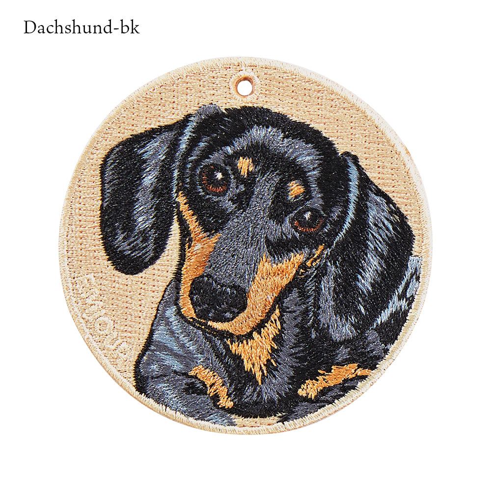 キーホルダー 犬 刺繍 ワッペン イヌ 犬柄 アニマル チャーム ダックスフンド ダックス トイプードル トイプ ペット グッズ プレゼント ギフト  贈り物 新築祝い EMJOUR エンジュール 台湾 dog Taiwan 車 自転車 カギ 鍵 おしゃれ