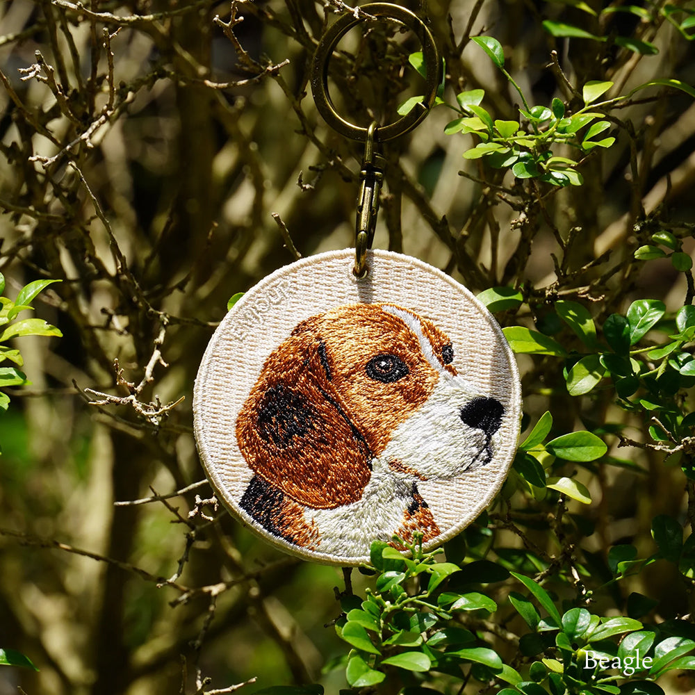 キーホルダー 犬 刺繍 ワッペン イヌ 犬柄 アニマル チャーム コーギー シュナウザー シュナ ビーグル フレンチブルドッグ フレブル  ボーダーコリー ボーダー ペット グッズ プレゼント ギフト 贈り物 新築祝い EMJOUR エンジュール 台湾 dog Taiwan 車 自転車  カギ 鍵