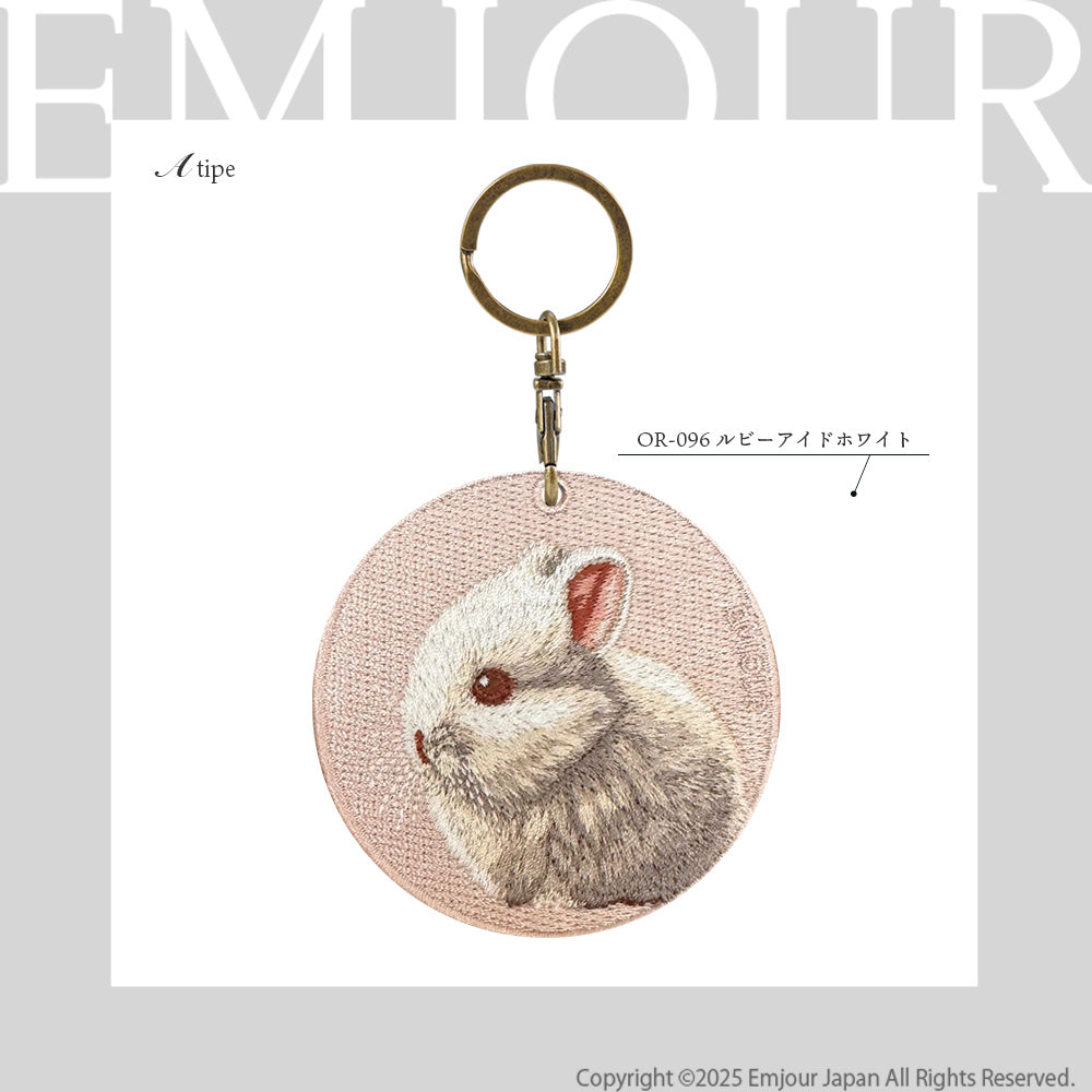 ルビーアイドホワイト