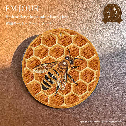 ミツバチ