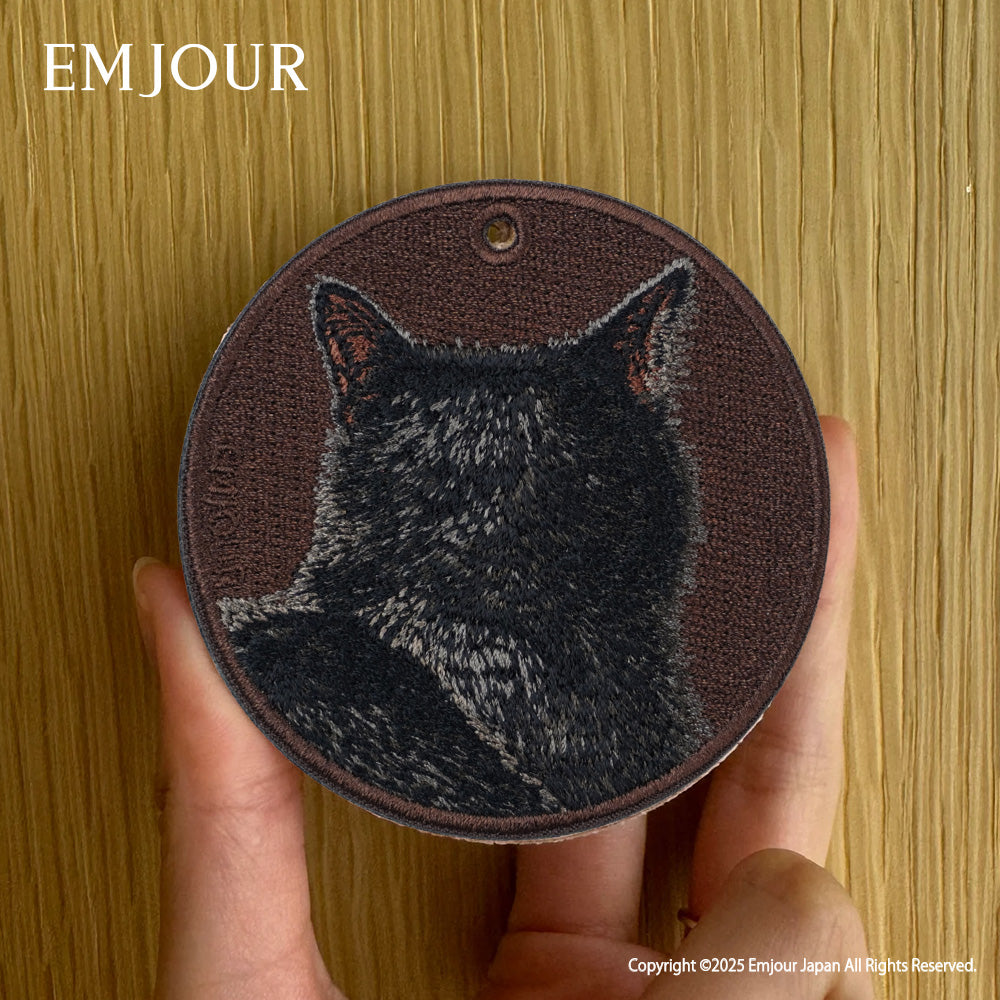 黒猫 (前後)